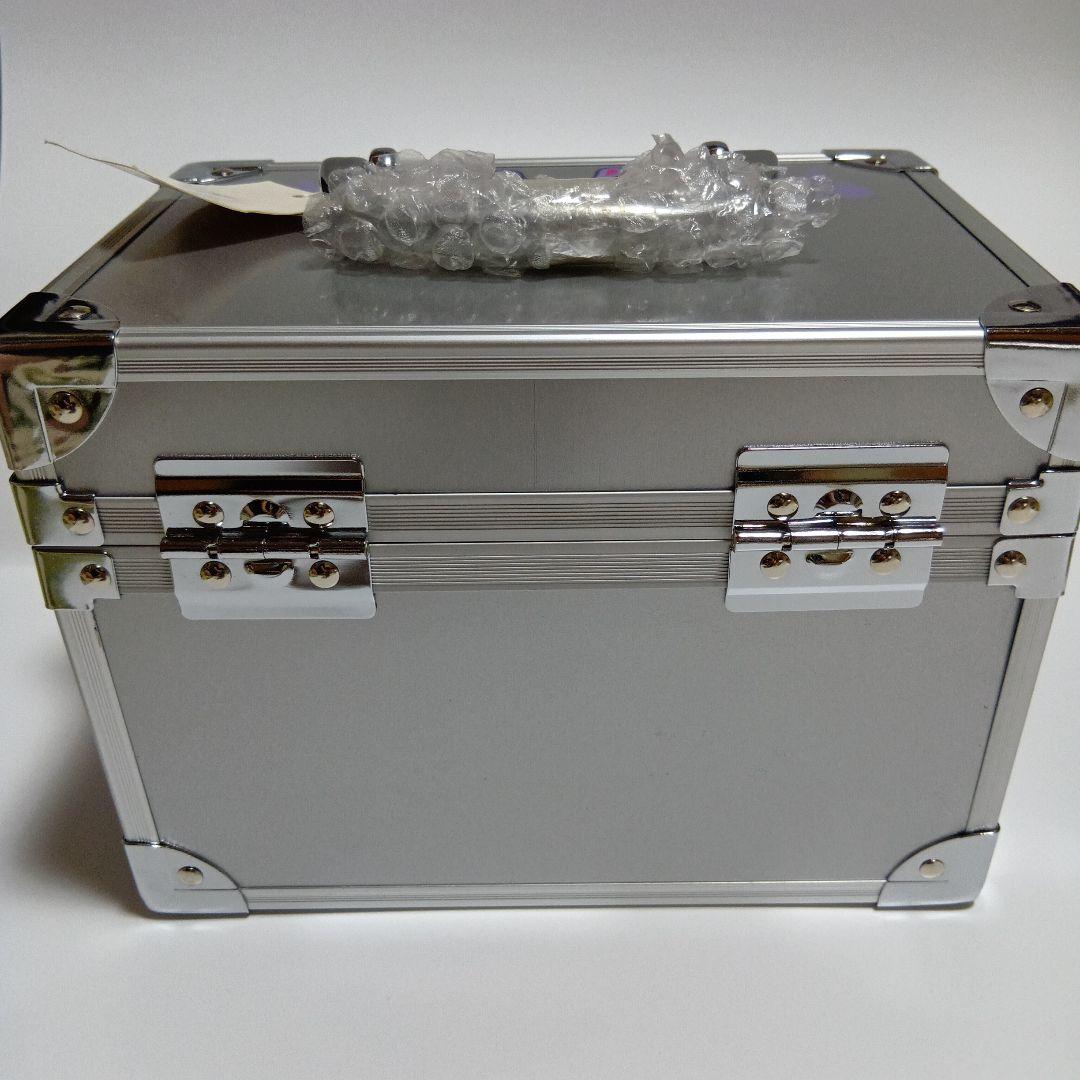 ハローキティ　海外限定　平成レトロ　メイクボックス　コスメボックス　2001年