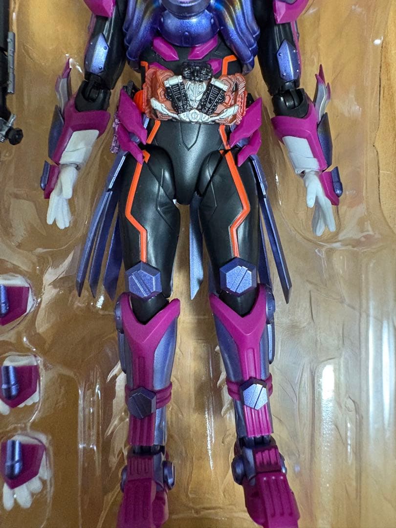 S.H.Figuarts マジェード　ヴァルパラド　ガッチャードデイブレイク