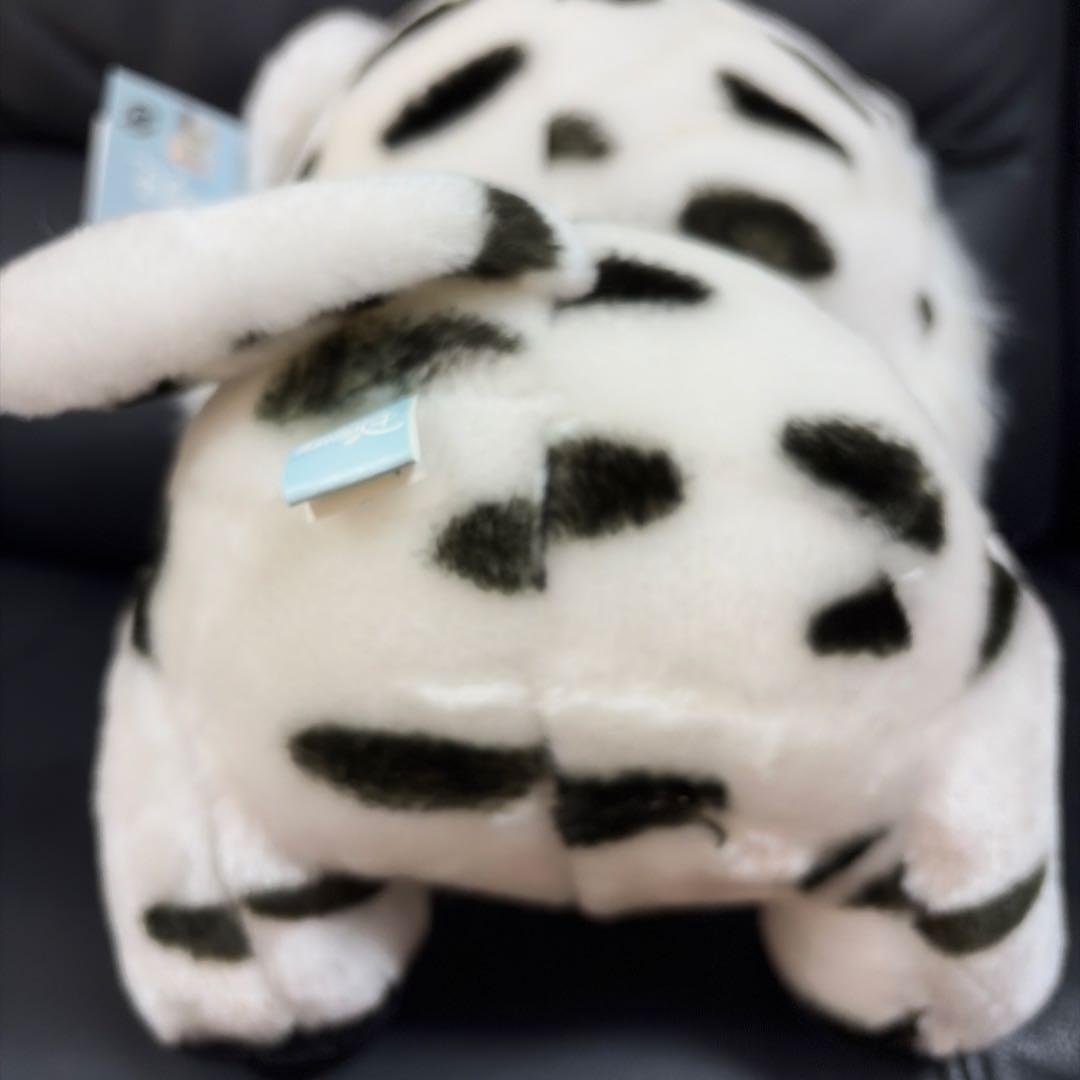 White Tiger Pooh ディズニー　baby クマのプーさん　中国