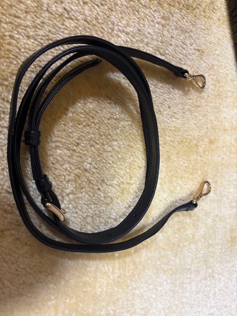 〈週末限定値下げ！〉MIU MIU マテラッセ 2WAY ギャランティカード付き