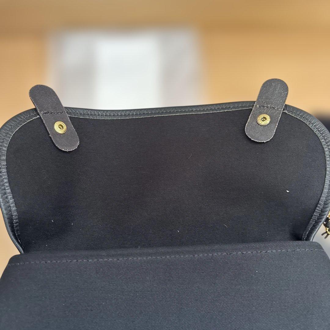 Brady avon ショルダーバッグ　黒