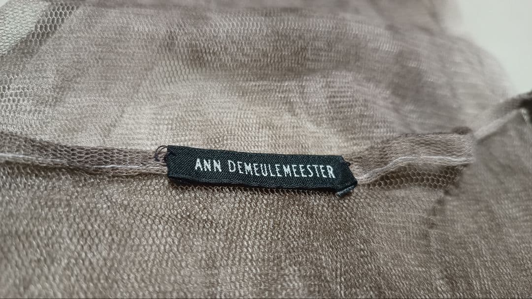 アン・ドゥムルメステールANN DEMEULEMEESTERパワーネットトップス