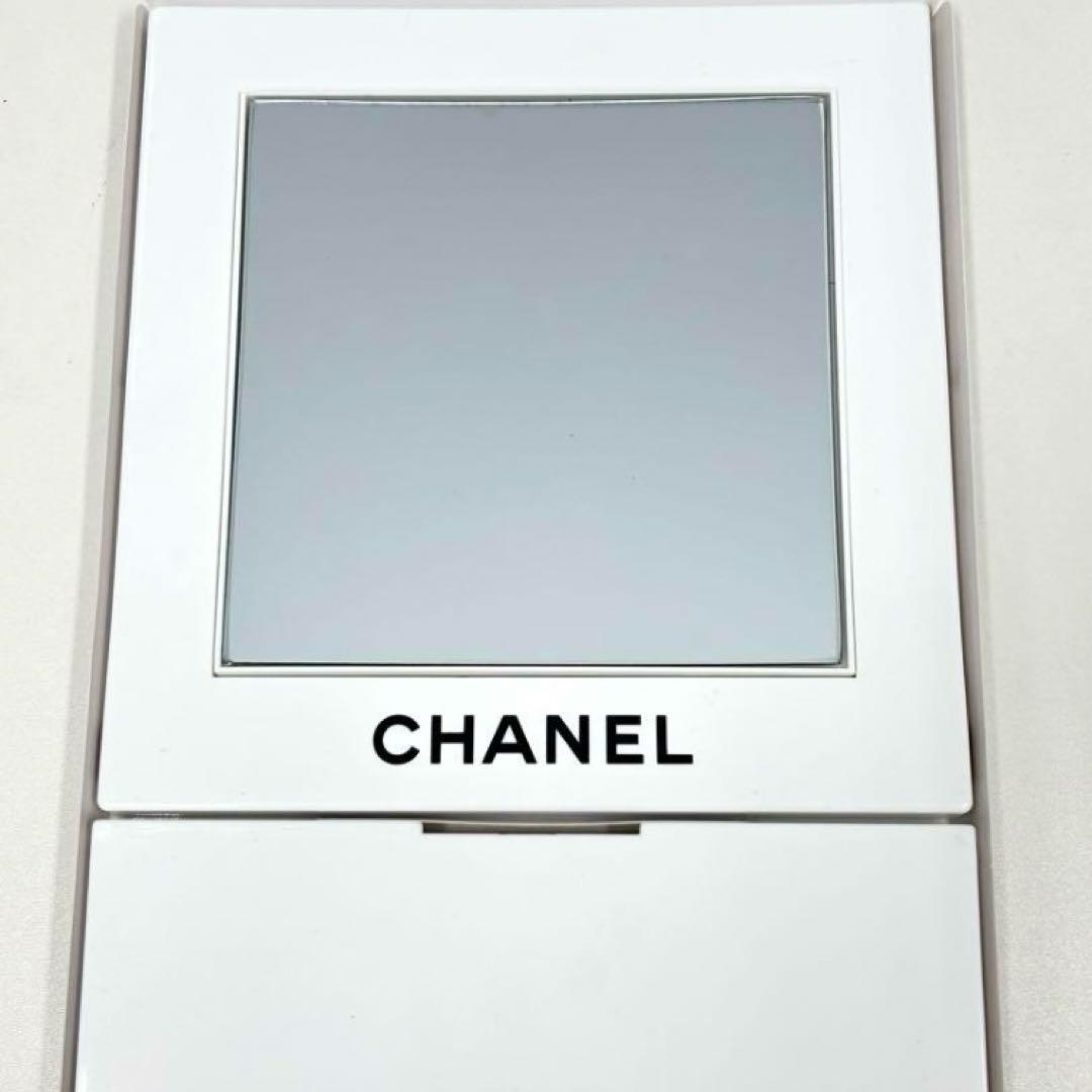 CHANEL ノベルティ スタンドミラー 未使用