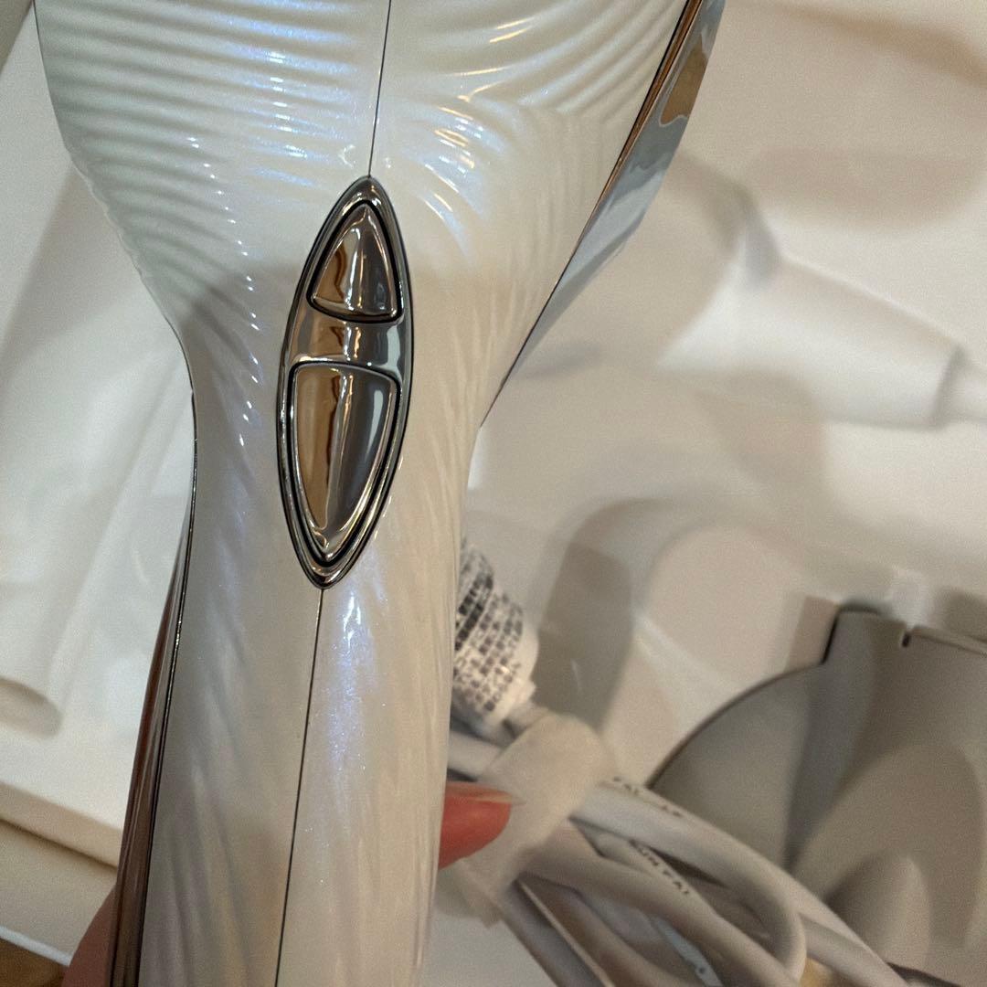 23日のみ　ReFa BEAUTECH ドライヤープロ　リファ　ヘアドライヤー