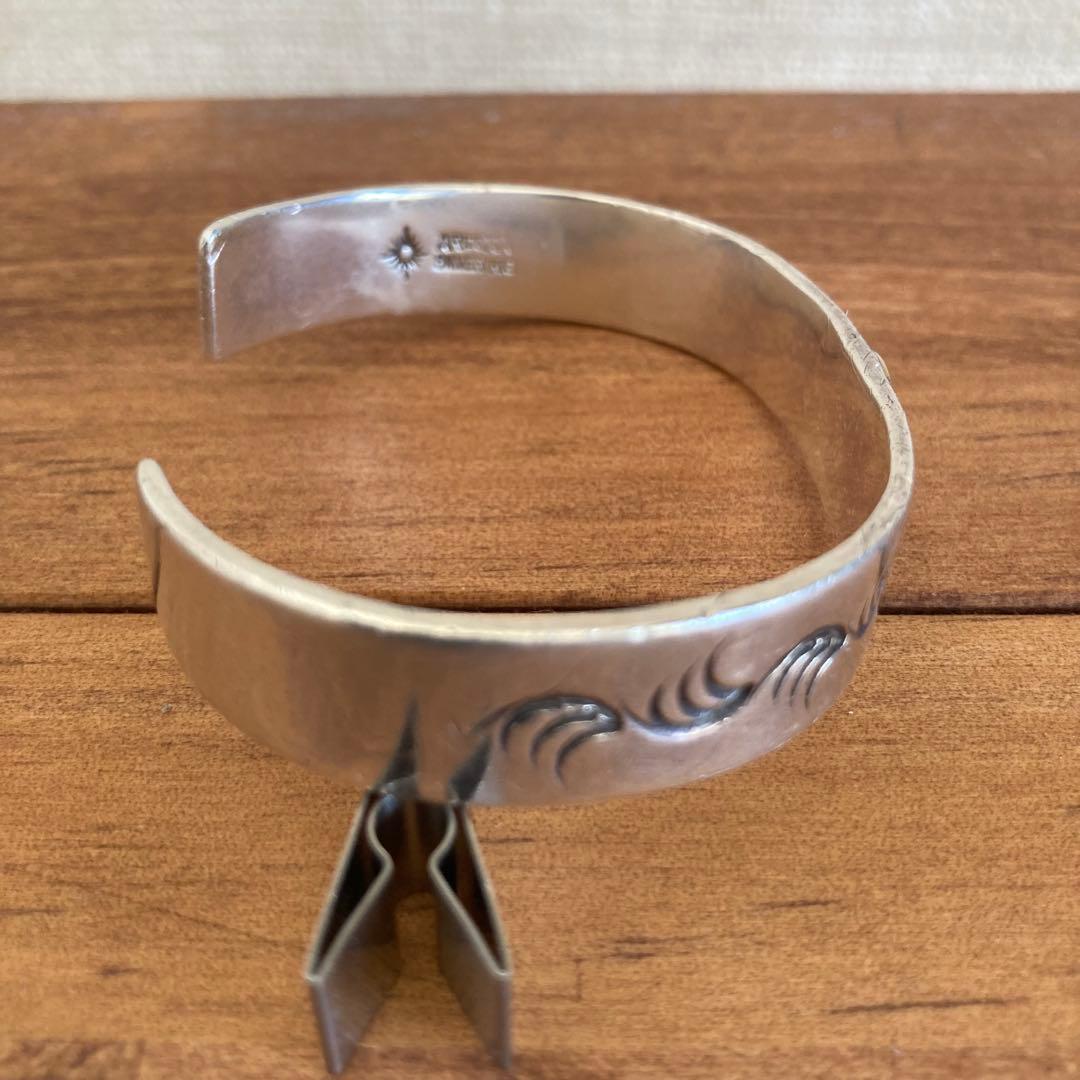 アリゾナフリーダム/Arizona freedom 唐草K18バングル