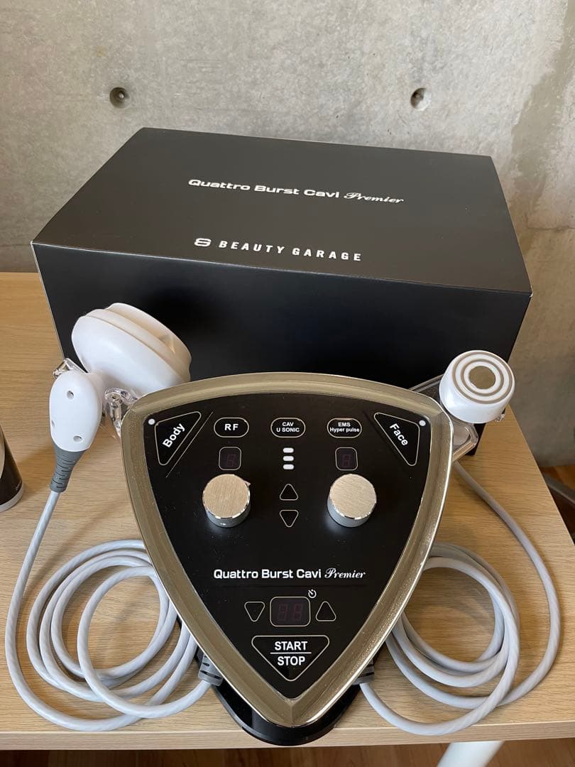 クワトロバーストキャビプレミア 【箱/説明書あり美品】 - メルカリ