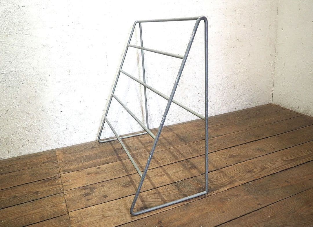 1339 ①古い鉄枠のアイアンラック タオル掛け レトロ ビンテージ 工業系