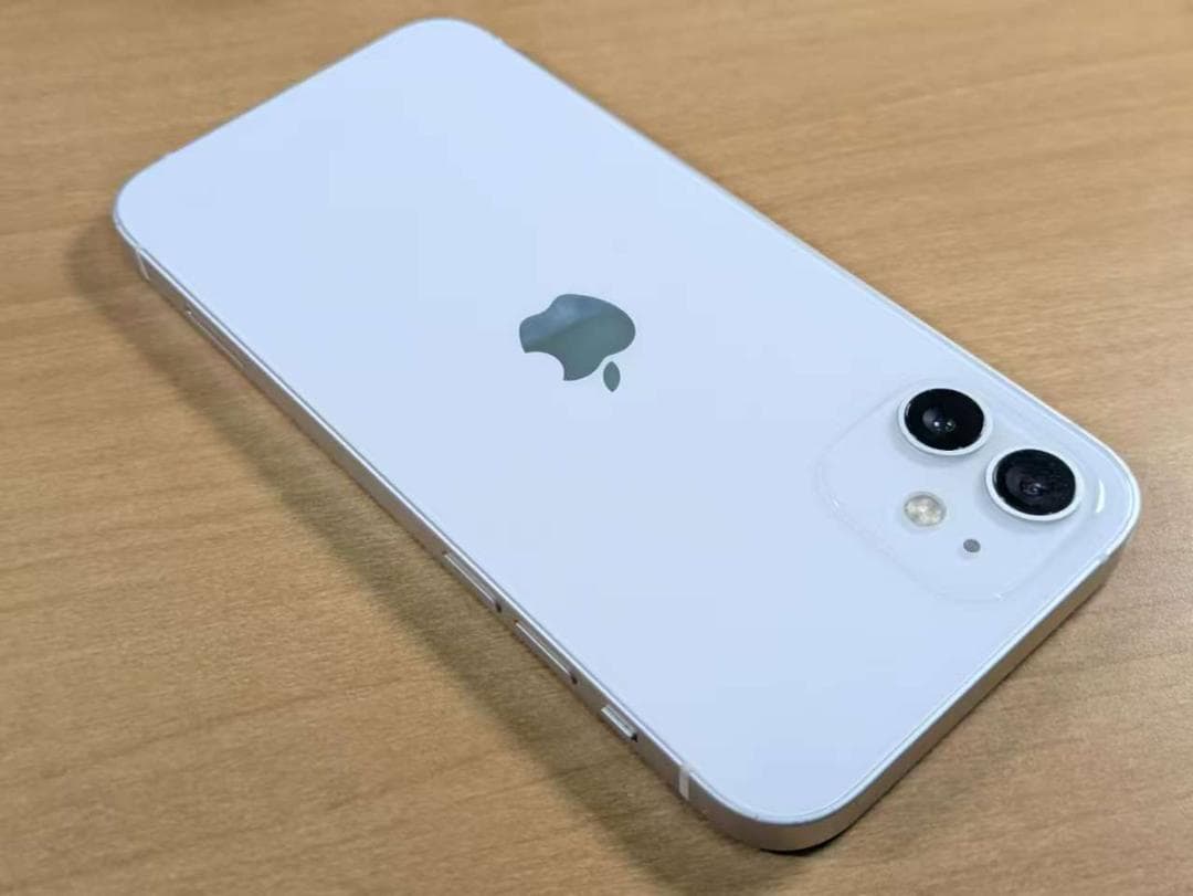 101000H iPhone 12ジャンク品