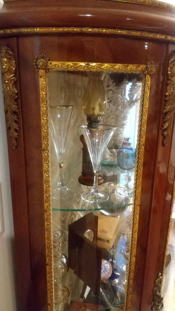 高級輸入家具①】スペイン製 ガラスキャビネット キュリオケース