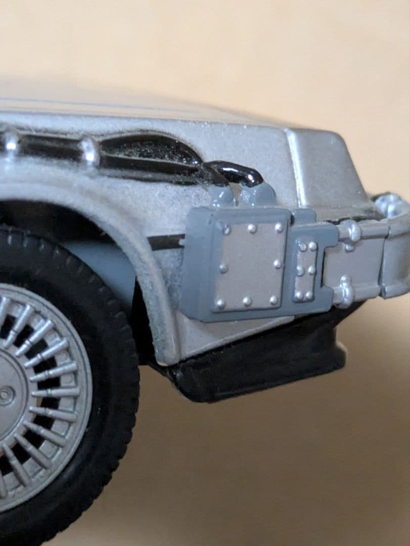 WELLY　　バックトゥザフューチャーPART2 デロリアン　1/24