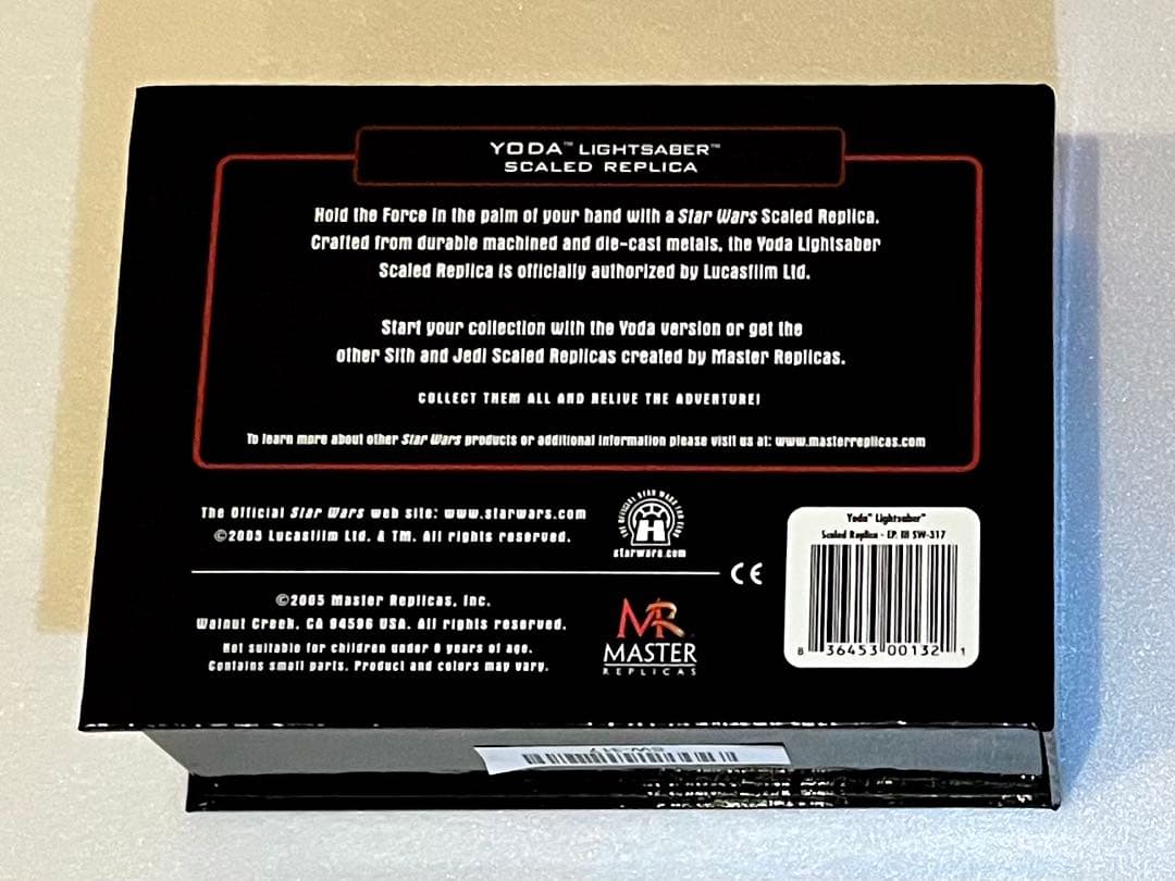 【レア】スターウォーズ コレクターセット(ミニライトセイバー2種、X WING)