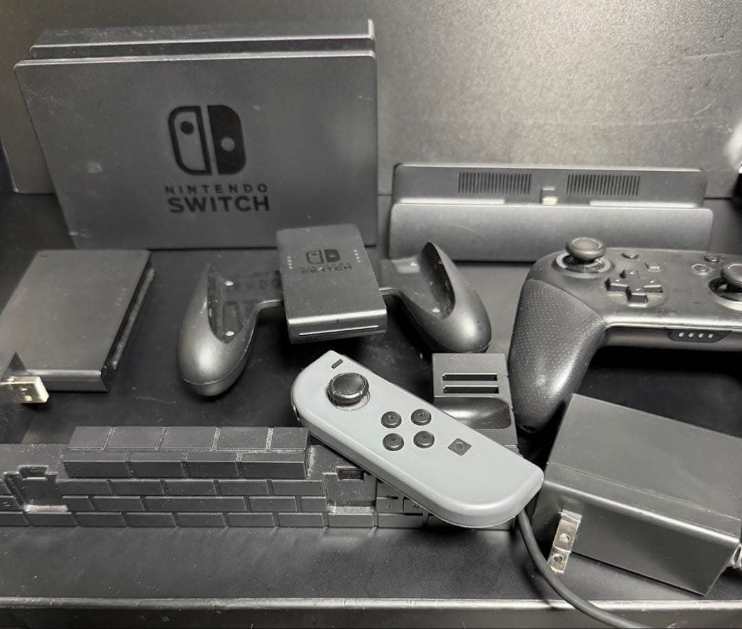 Nintendo Switch 本体 グレー & 純正プロコン セット 中古