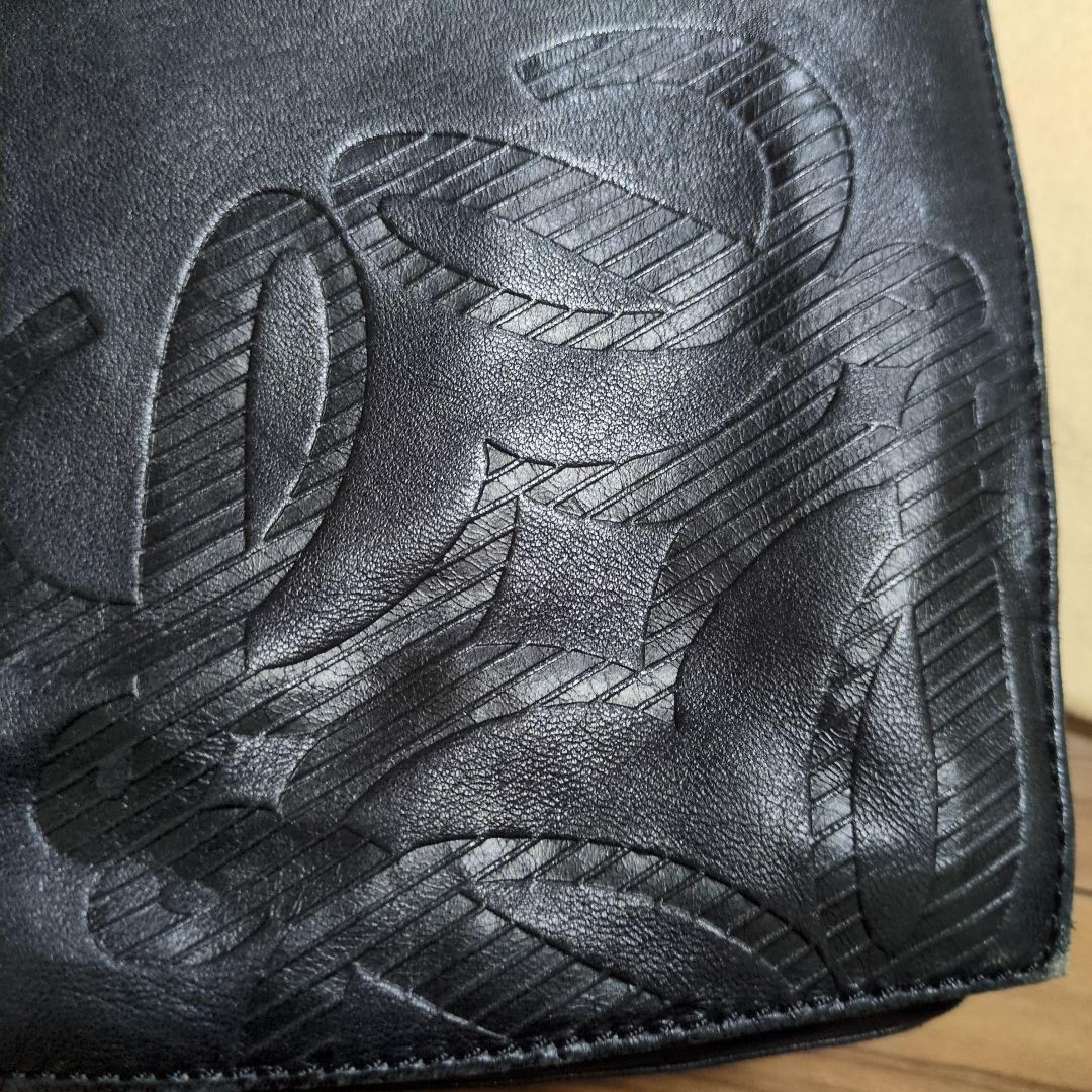 LOEWE ブラック レザー ショルダーバッグ