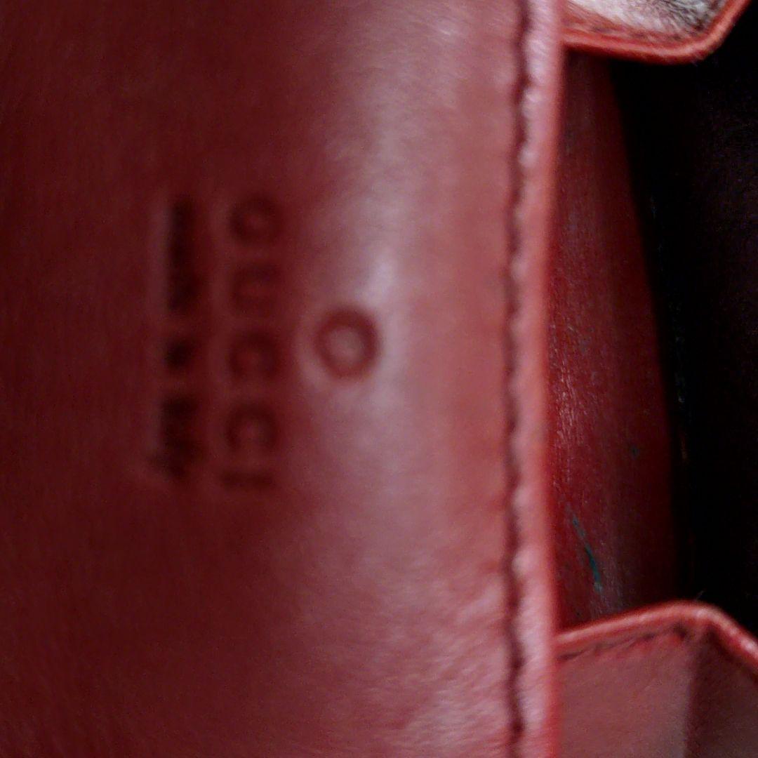 GUCCI レッド ケース【12/25まで】11,000円