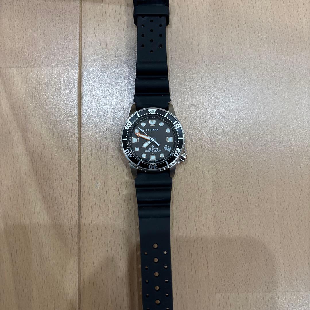 E O2020-08E CITIZEN エコドライブ ダイバー 200m