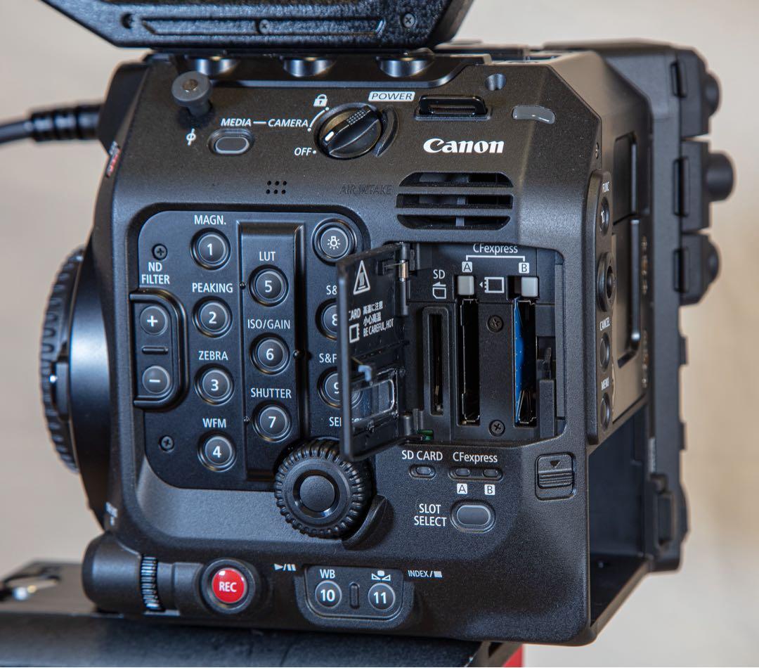 Canon EOS C300 Mark III ボディ（EF）※値下げ中