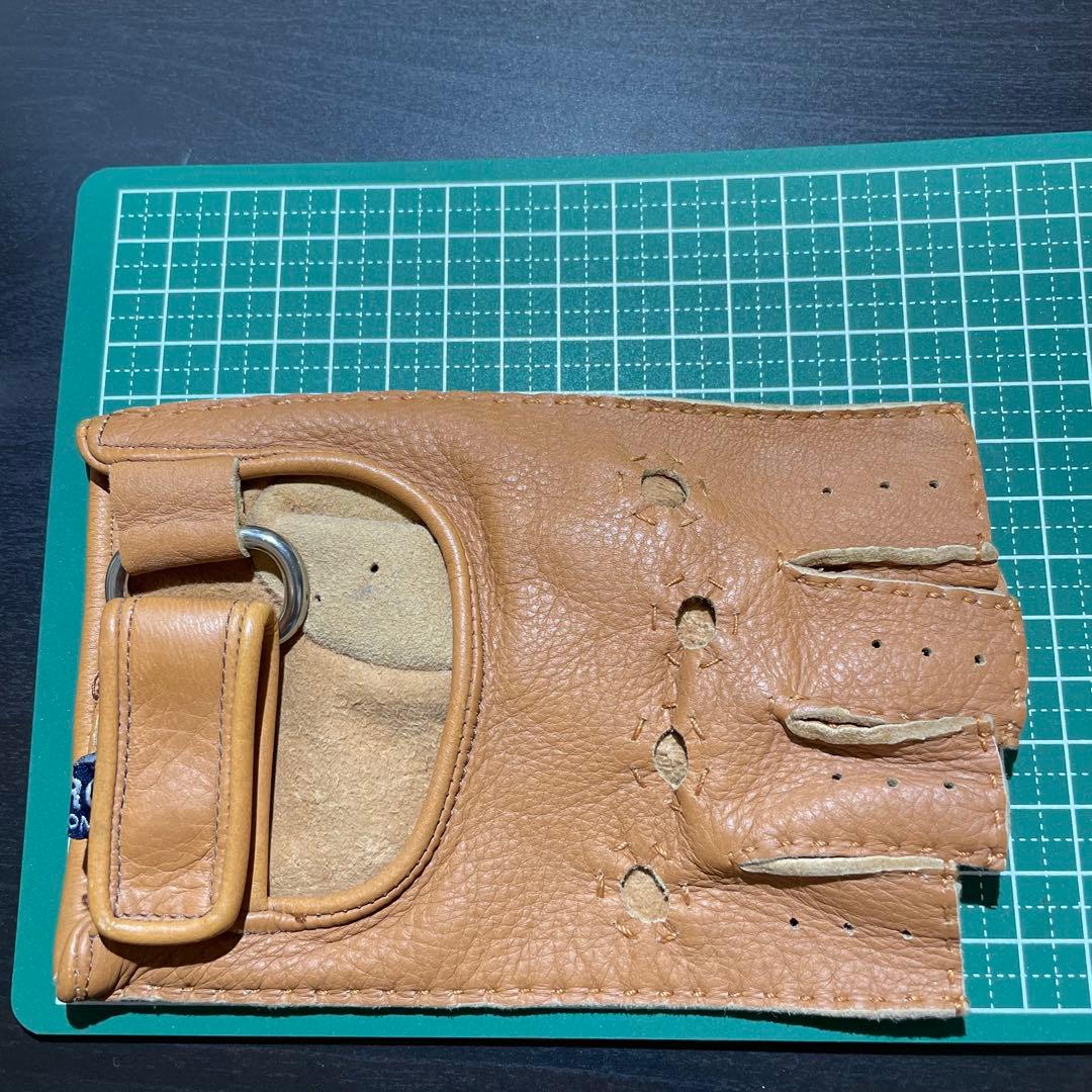 メローラ MEROLA 指貫ドライビンググローブ 7の通販はau PAY