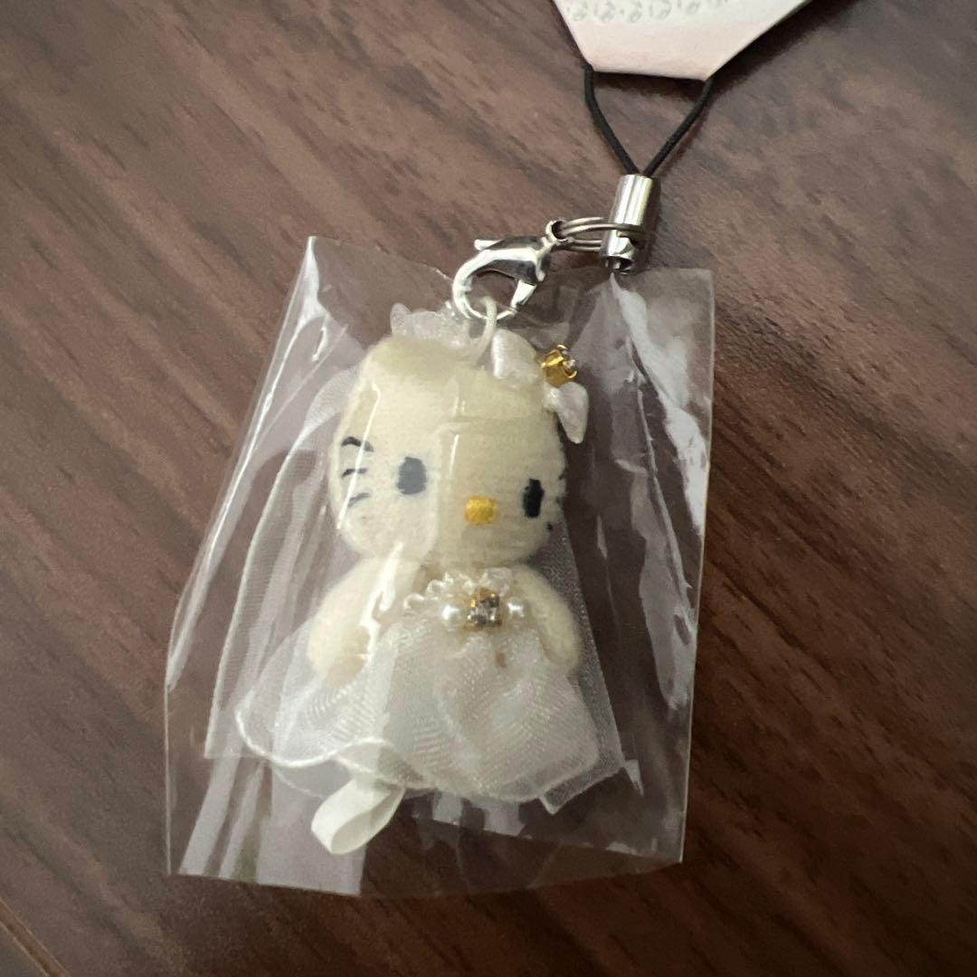希少　ハローキティ　ミニミニドール携帯ストラップ　ウェディング　2006年