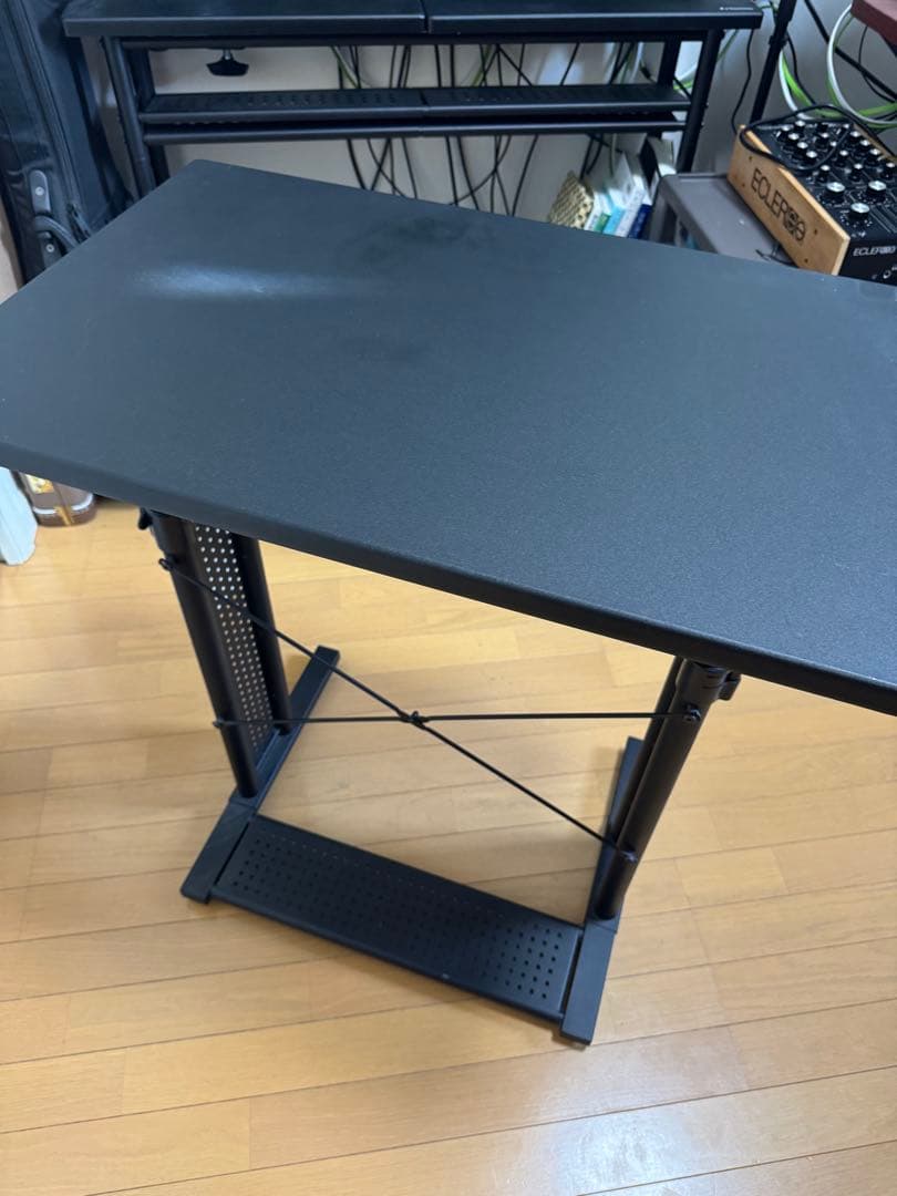 Bauhutte(バウヒュッテ) スタンディングデスク