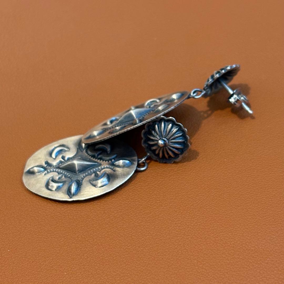 Navajo ”T. Charlle ナバホ族シルバーピアス