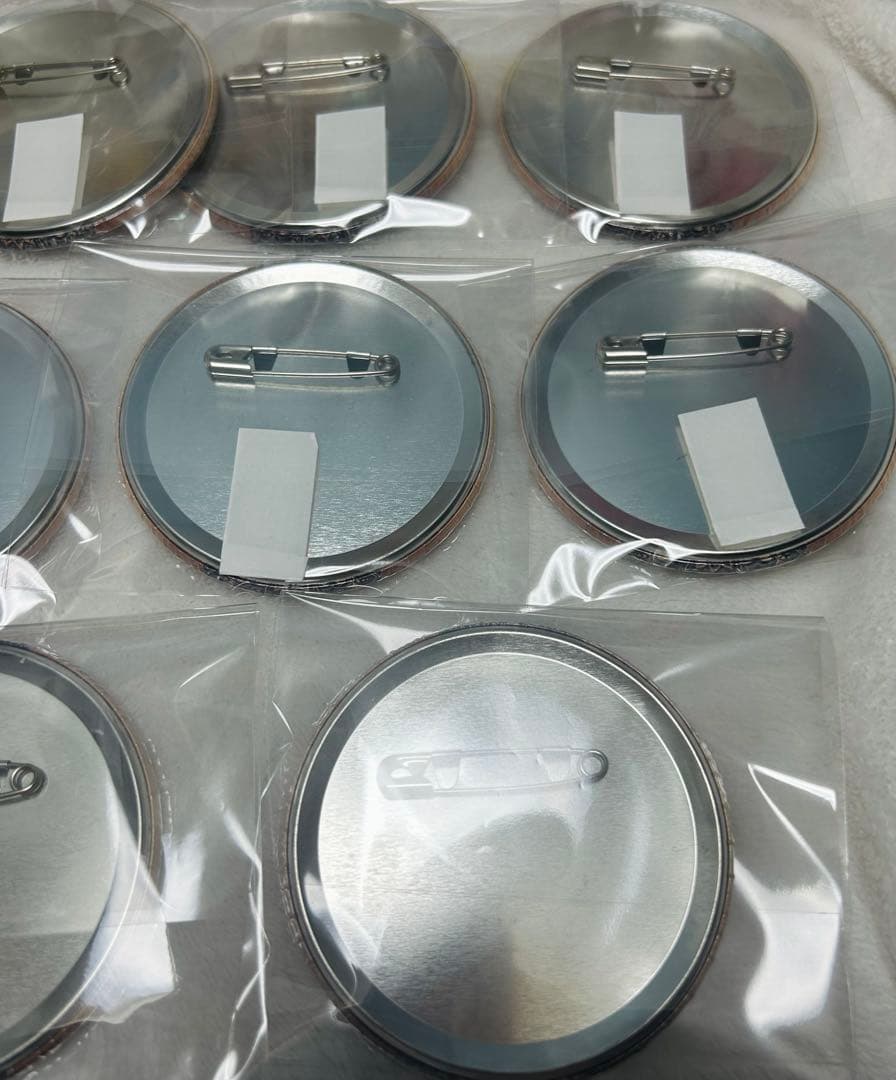 ブルーロック 糸師凛 プリンセスカフェ バースデー缶バッジ　11個　セット