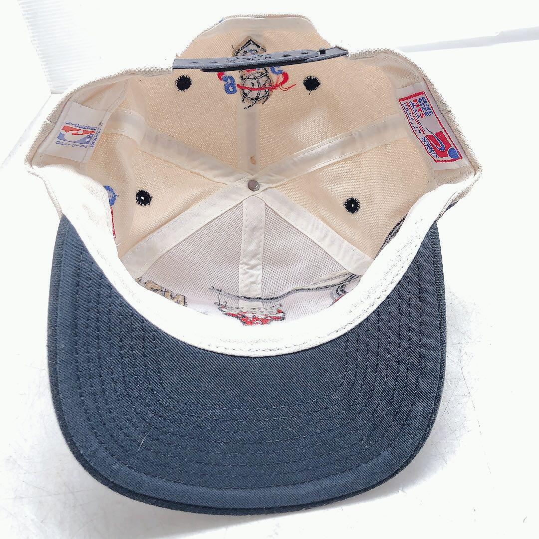 ☆レア物☆ NBA シカゴ ブルズ 優勝キャップ 1996年 チャンピオン記念