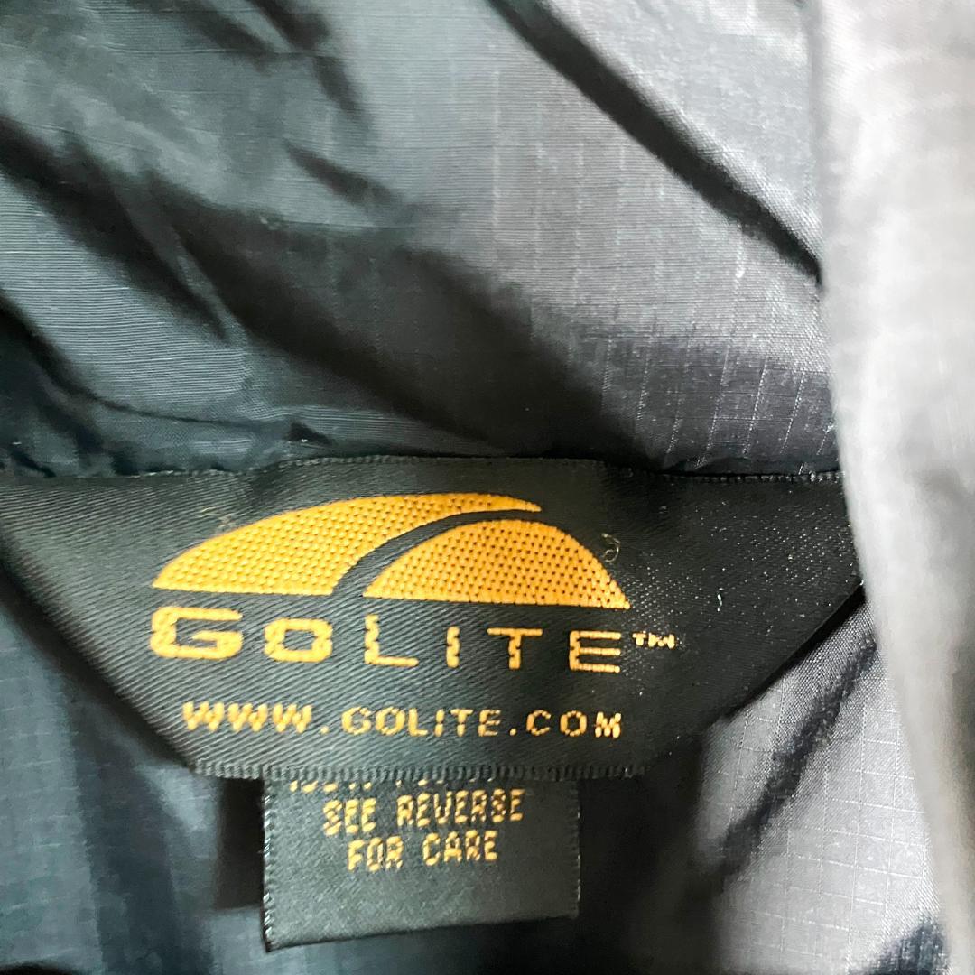 GOLITE　中綿ジャケット　長袖　ブラック　無地　フーディー　ジップアップ