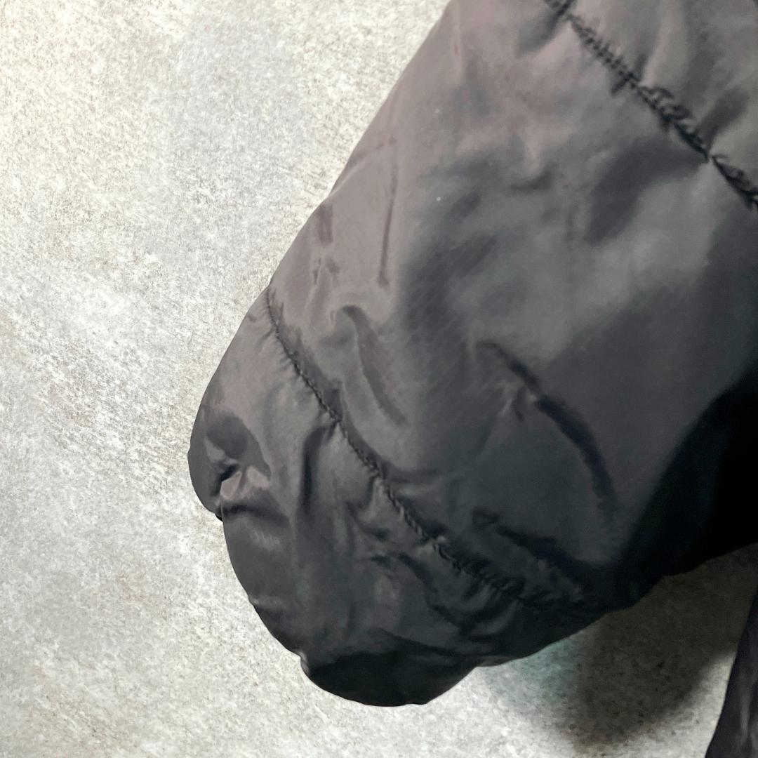 GOLITE　中綿ジャケット　長袖　ブラック　無地　フーディー　ジップアップ