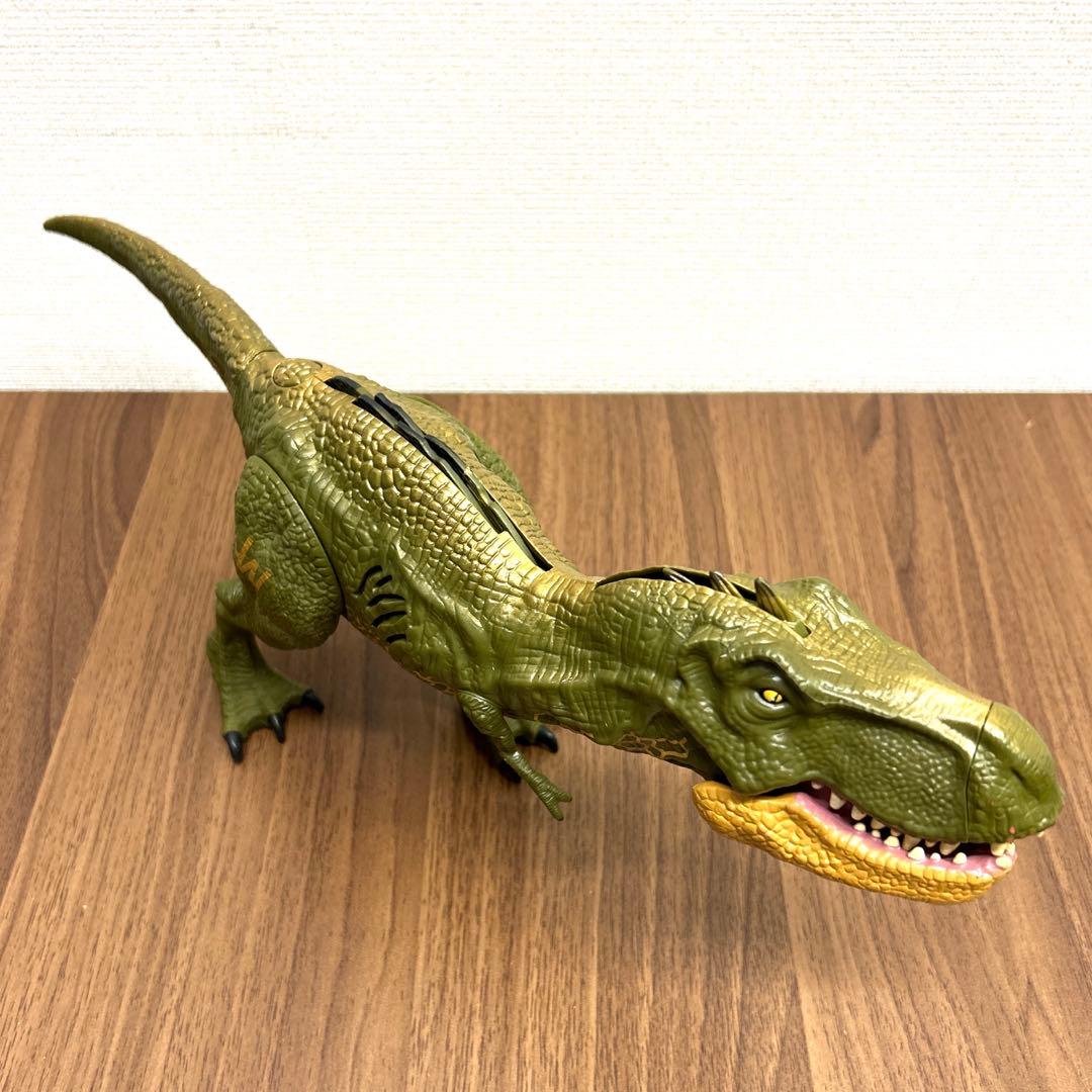 ハズブロ ハイブリッド T-レックス ジュラシックワールド 恐竜 フィギュア