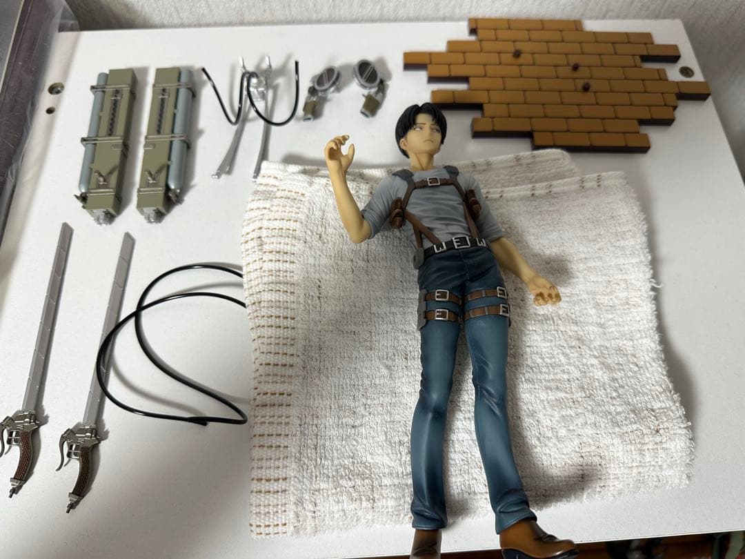 千値練　BRAVE-ACT 1/8 リヴァイ -ver.2B- フィギュア