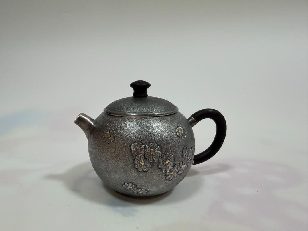 純銀製 菊文様 唐木手 急須 銀瓶 煎茶道具 銀製 純銀