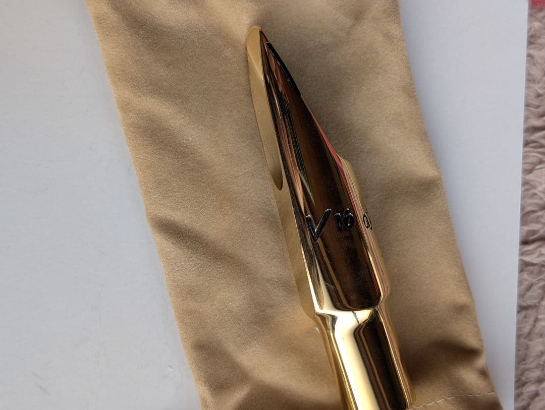 V16メタル テナーサックスマウスピースT55 バンドレン