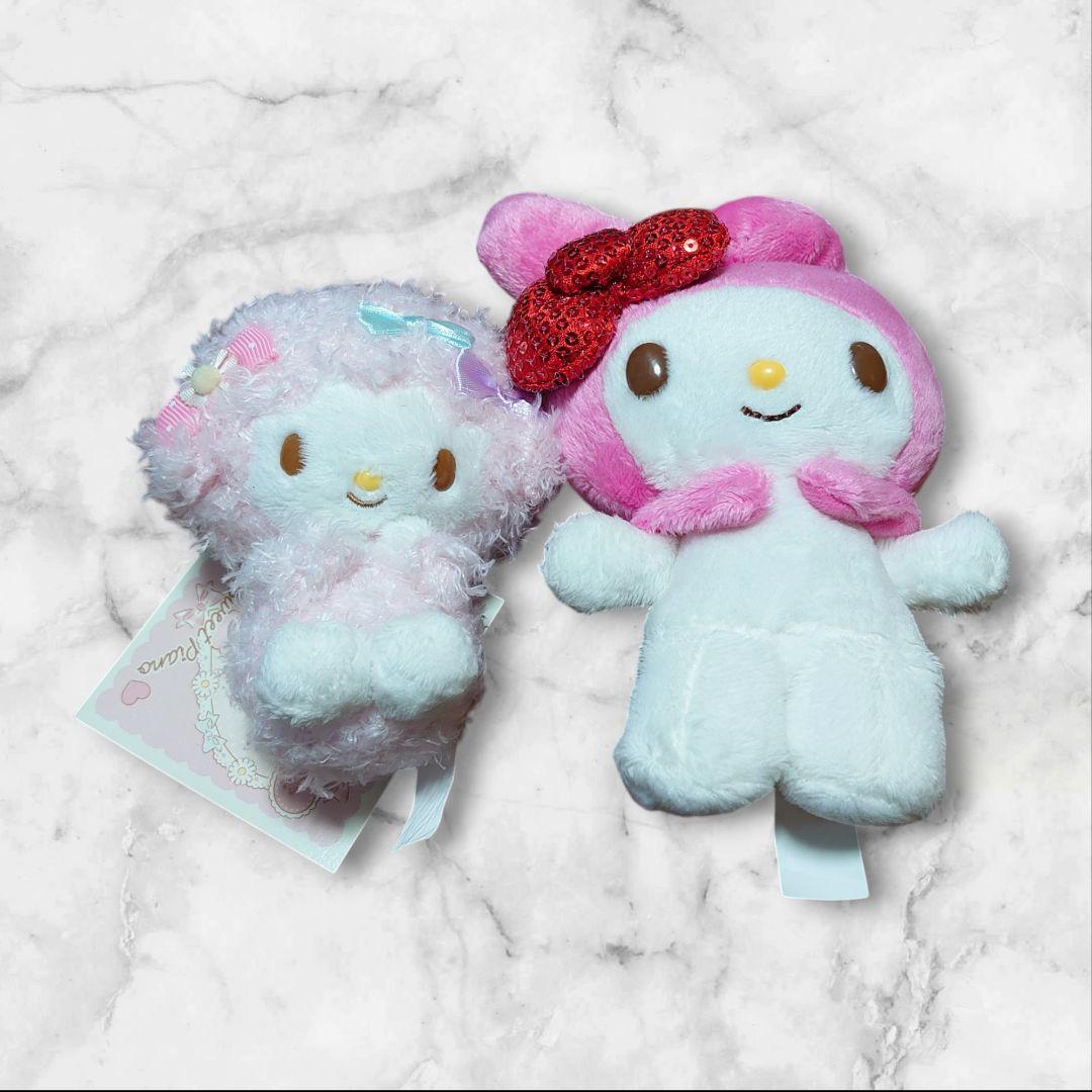 ピアノちゃんマスコットキーホルダーとマイメロディぬいぐるみ