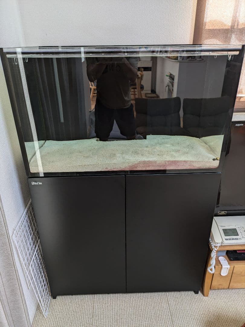 千葉県の他店購入オーバーフロー水槽を代行設置｜水槽レンタルサービス埼玉
