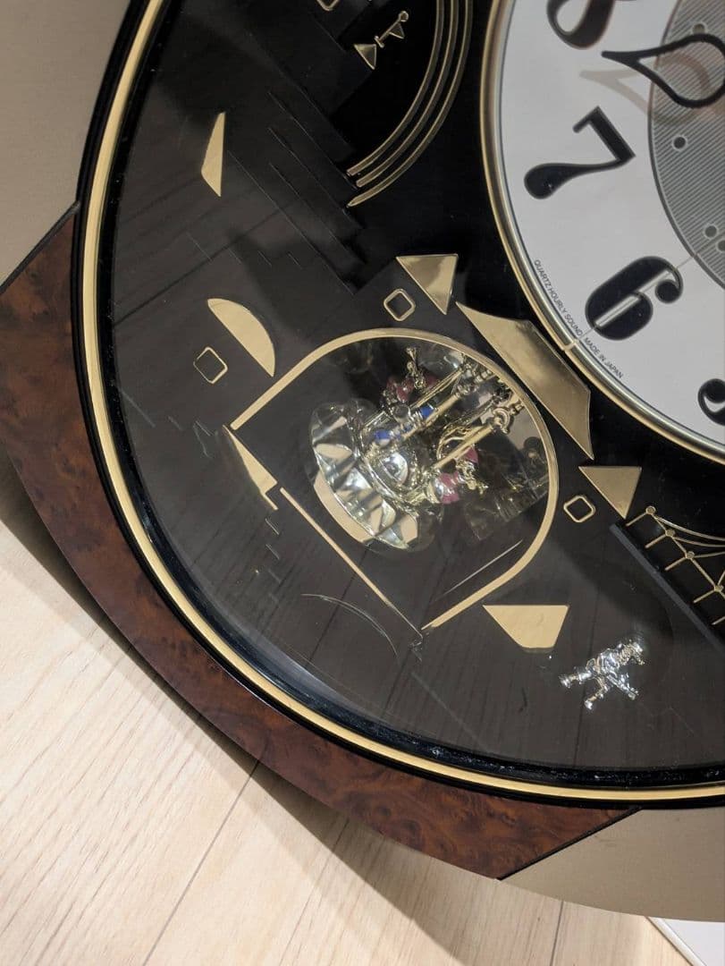 smallworld スモールワールド からくり時計 壁掛け時計　4MH751