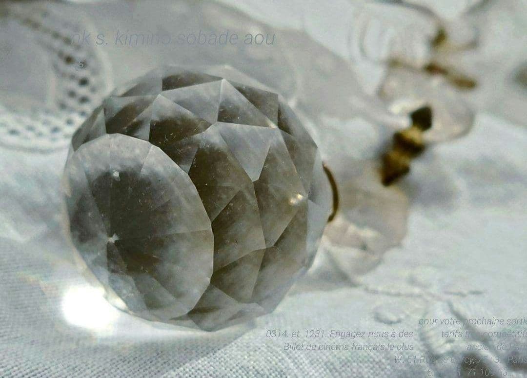 フランス アンティーク ~～シャンデリアパーツ 《 ラウンドボール 》