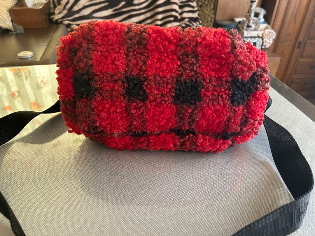 HUNTER ボアショルダーバッグ 赤黒チェック