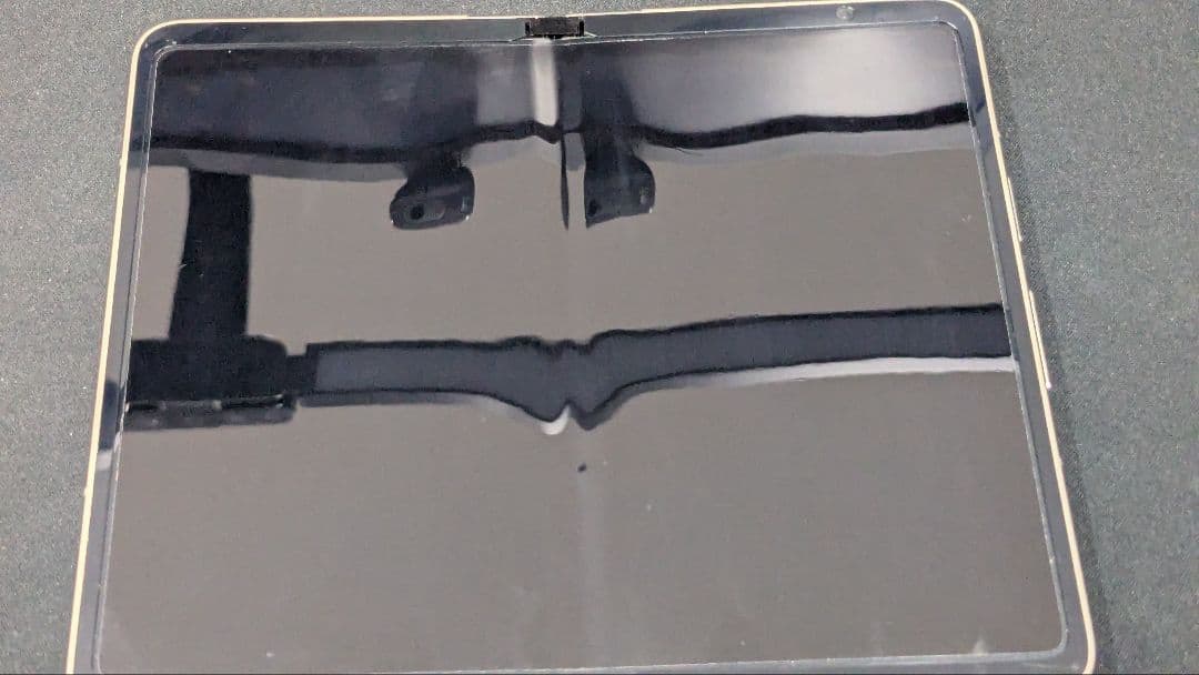 Google PixelFold 本体、箱・付属品一式 難アリジャンク - メルカリ