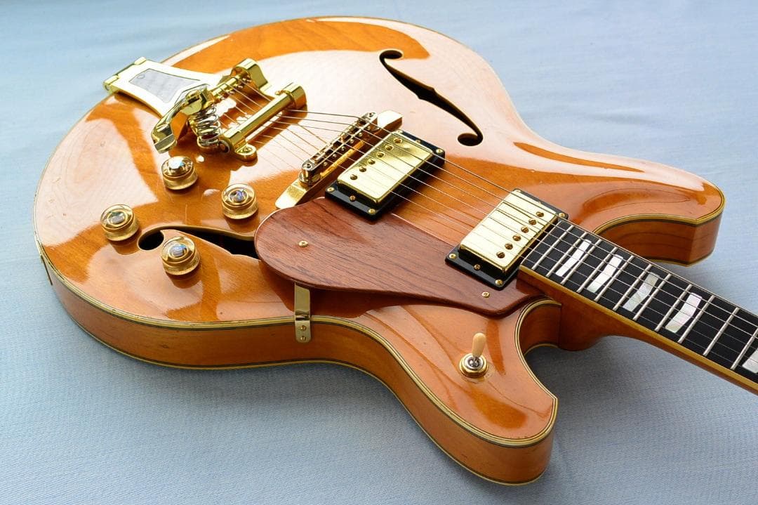 Yamaha SA-90 特製パーツ搭載 76年頃製 セミホロー Bigsbyiphone5s