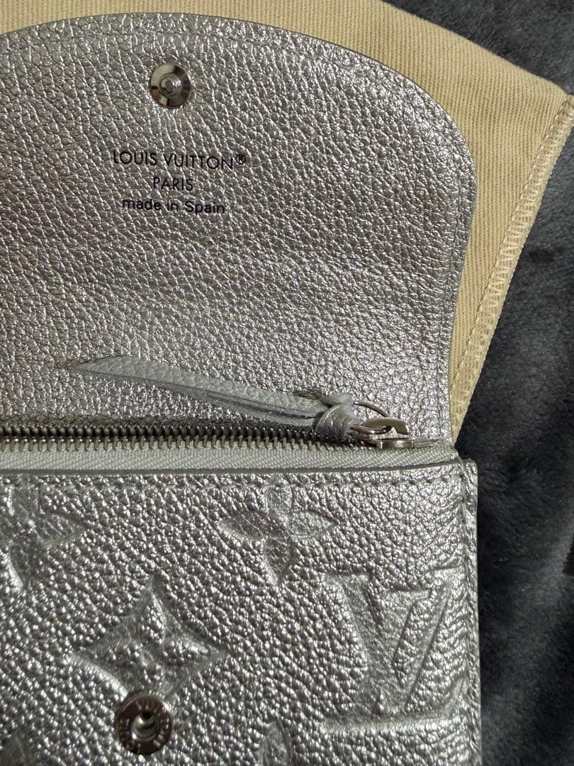 もも ルイヴィトンケース ポルトモネ・ロザリ