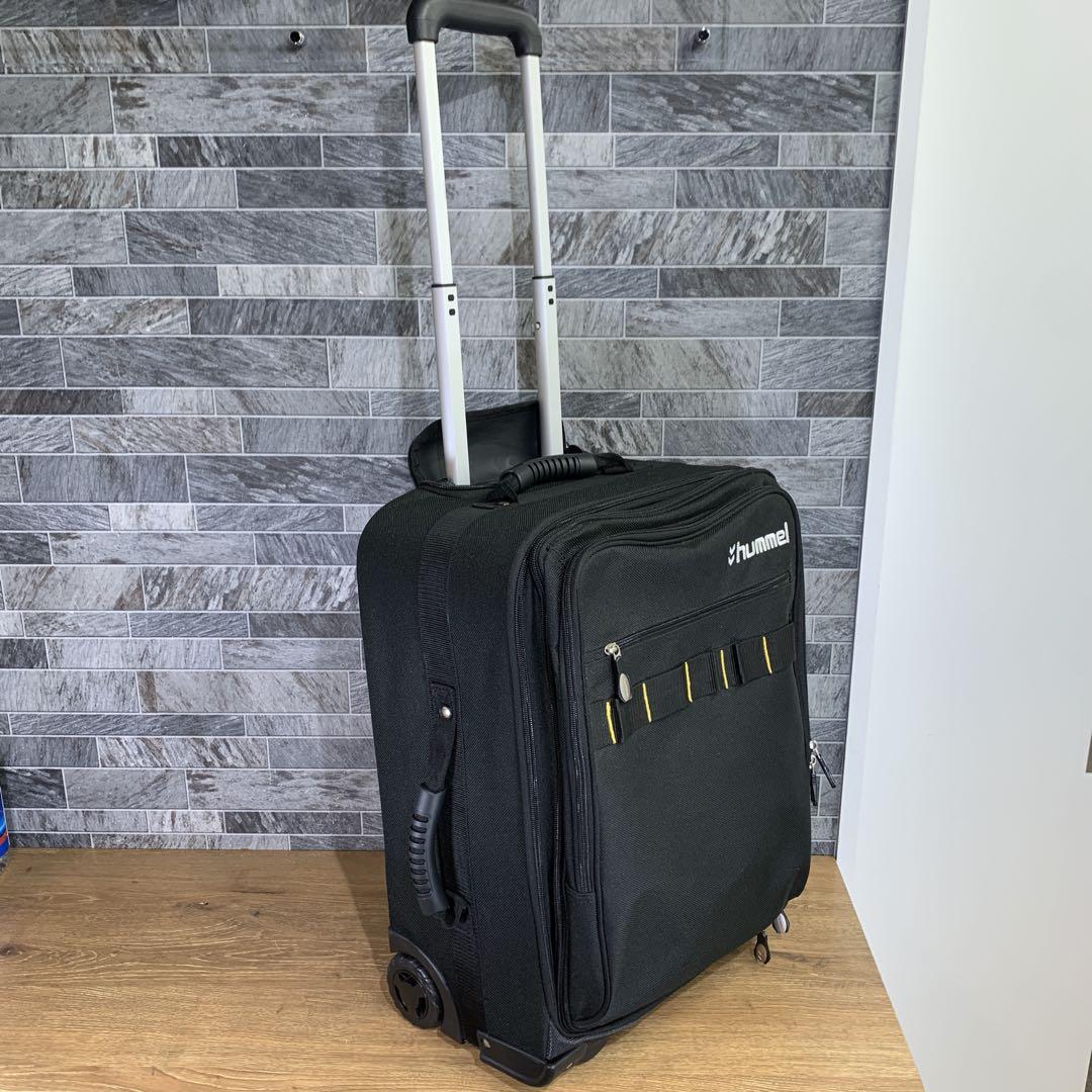 北欧 hummel ヒュンメル キャリーケース 機内持ち込み可能サイズ
