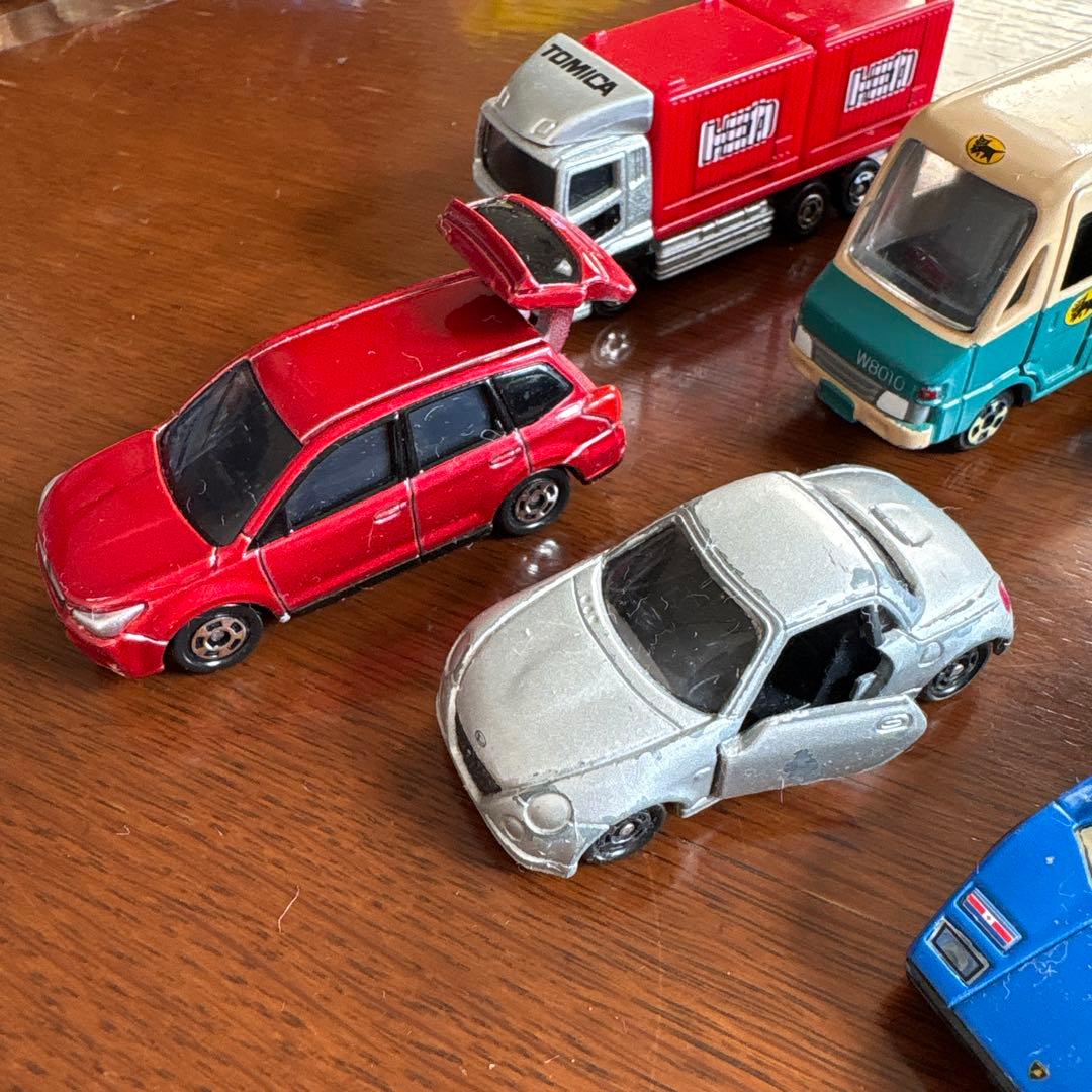 トミカ いろいろ19台 おまけ付 - メルカリ