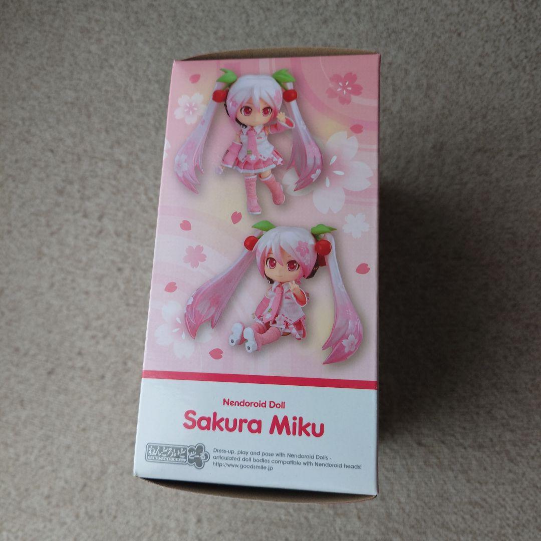 【未開封】ねんどろいどどーる 初音ミク 桜ミク フィギュア【送料込】