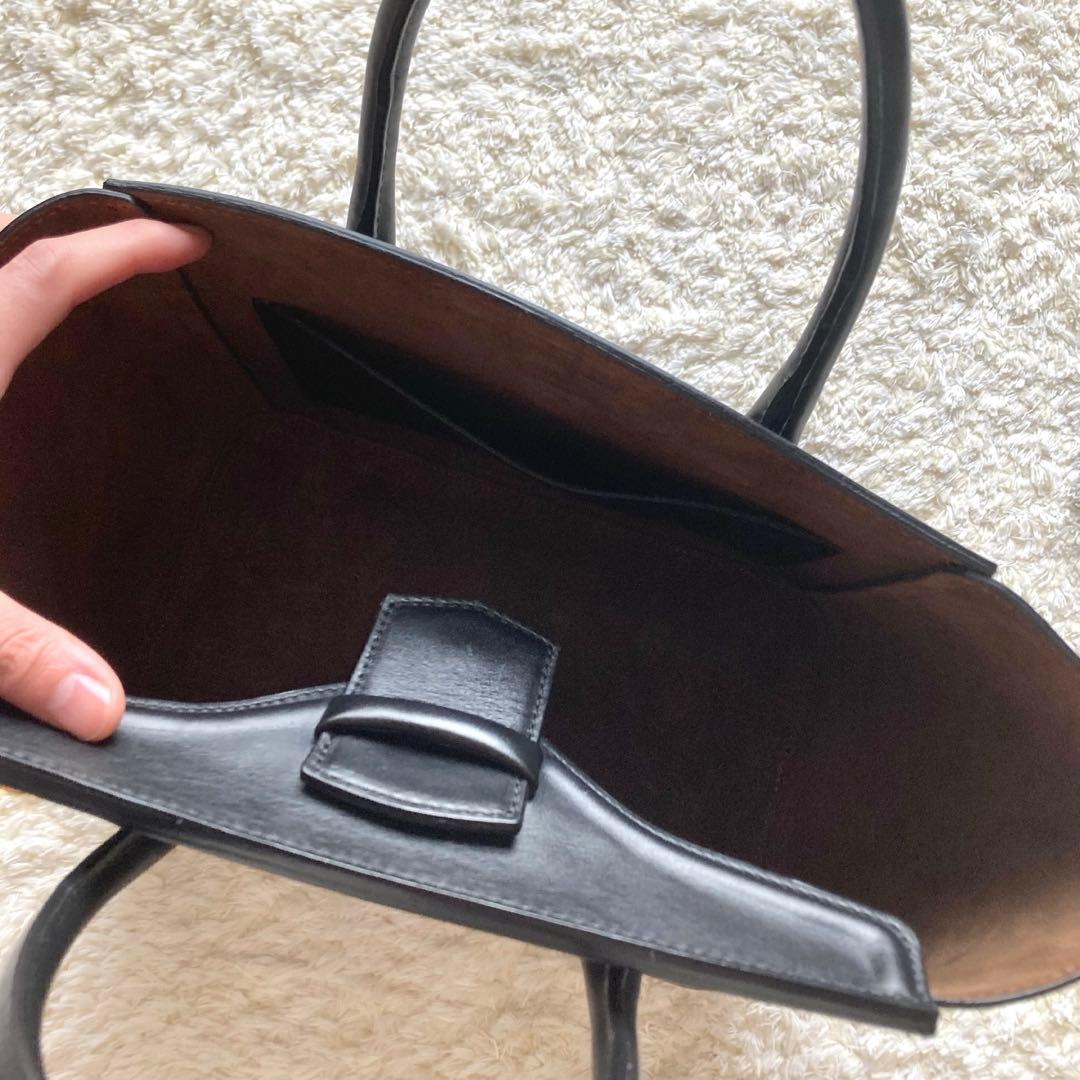 定価42,900円 クリスチャンヴィラ フラップ ハンドバッグ トートバッグ 黒