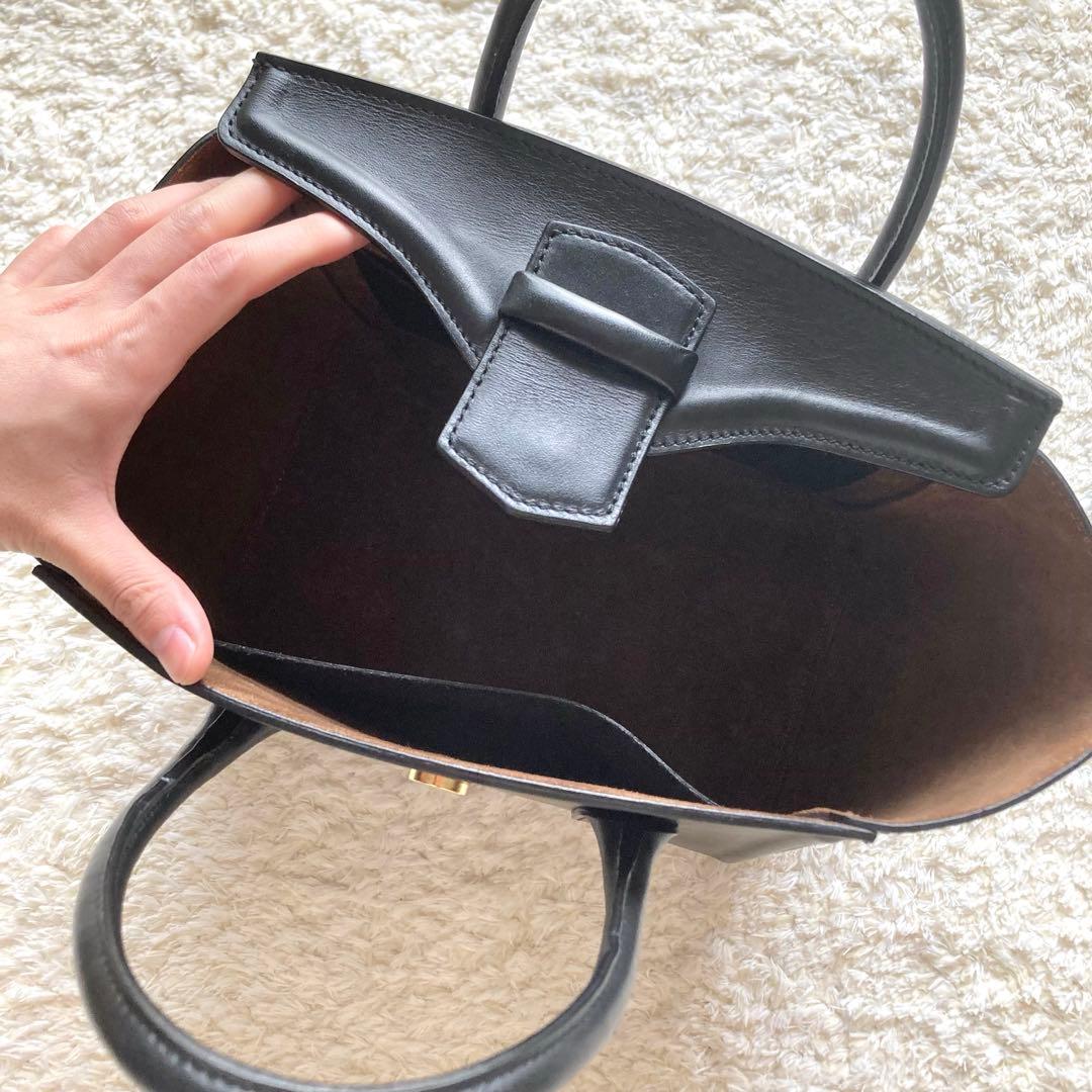 定価42,900円 クリスチャンヴィラ フラップ ハンドバッグ トートバッグ 黒