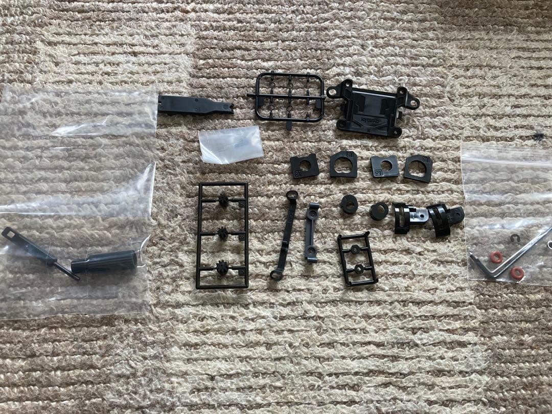 ミニッツMR-04EVO2シャーシセット