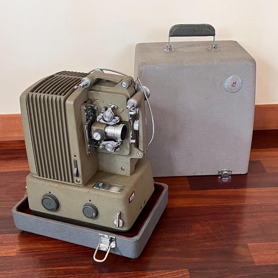 値下げしました】エルモ ELMO F-80 8mmフィルム映写機