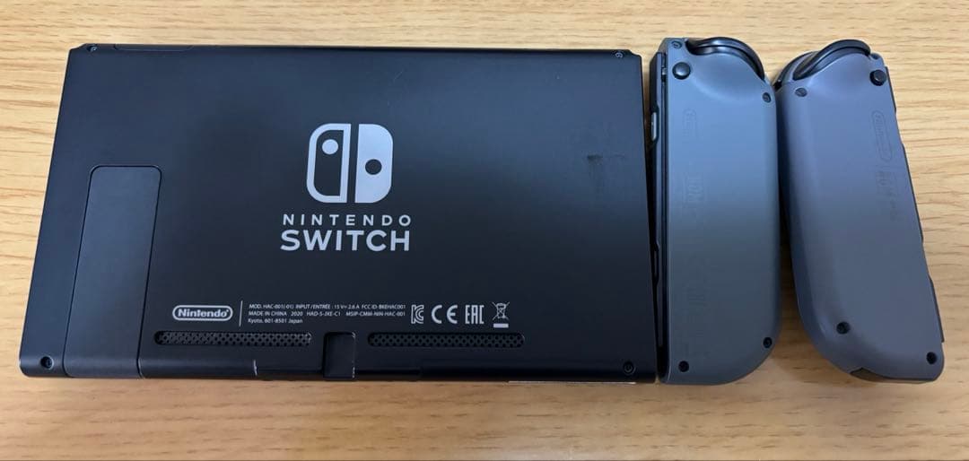 美品 Nintendo Switch グレー 本体 箱付き 抜け無し