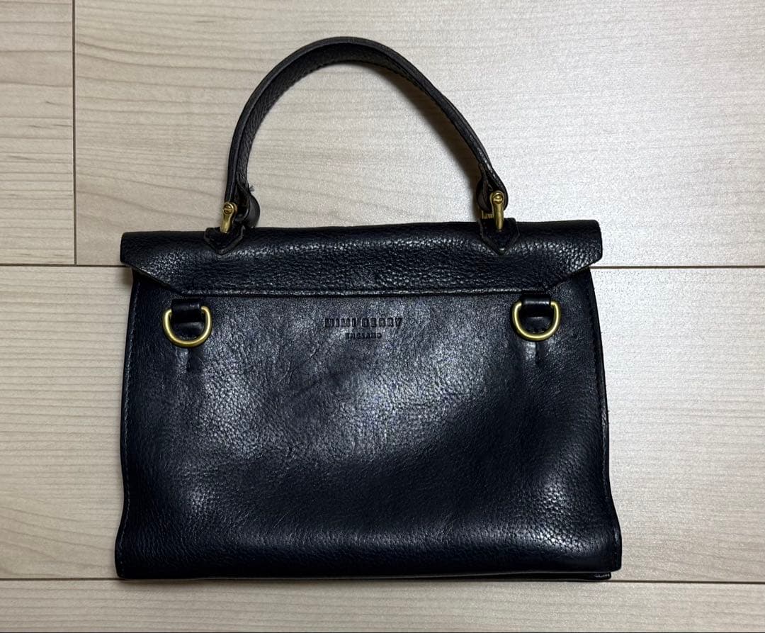 【MIMIBERRY HEBE】ミミベリー　黒のレザーショルダーバッグ