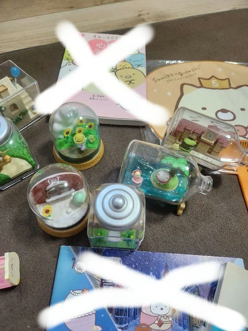 すみっコぐらし　まとめ売り　テラリウム　時計 DVD 本 うちわなど（追加あり）